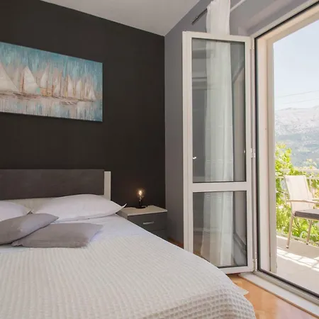 Guest house Palm Street 3*