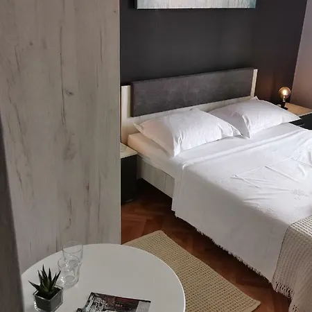 招待所 棕榈街旅馆 科尔丘拉